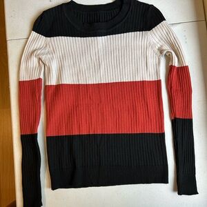 Chic Colorblock Women's Sweater - Black, White, and Red